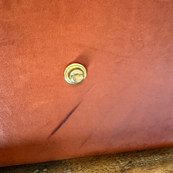 Vintage 1980s Dooney & Bourke Classic Tan and Brown Leather Dr Handbag - Picture 7 of 11